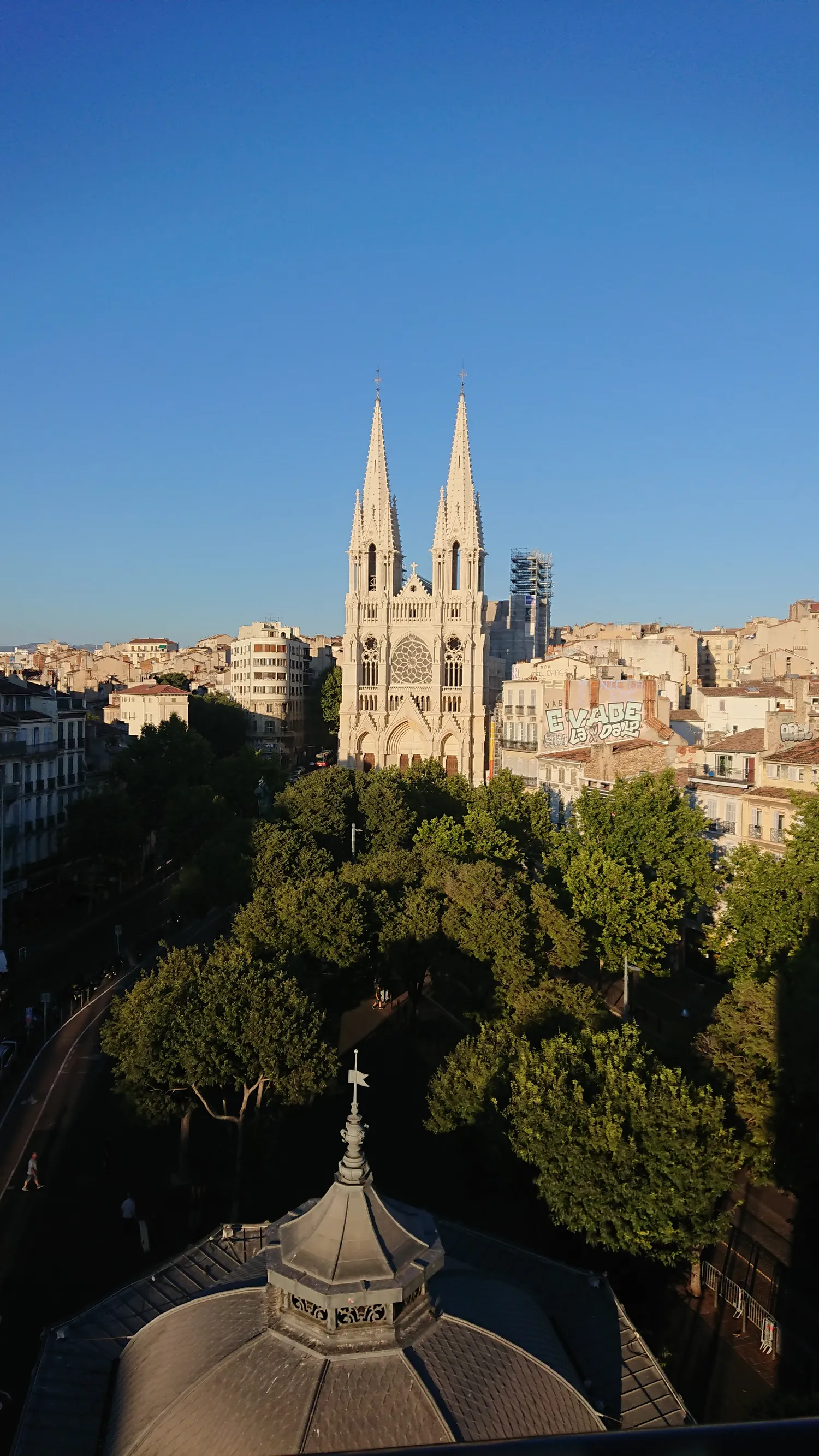 Image qui illustre: Eglise Les Réformés - Saint-vincent De Paul à Marseille - 0