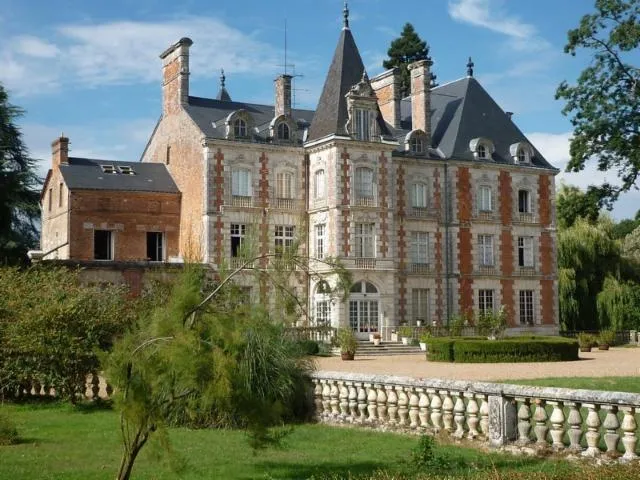 Image qui illustre: Le Château Des Enigmes - Val De Loire
