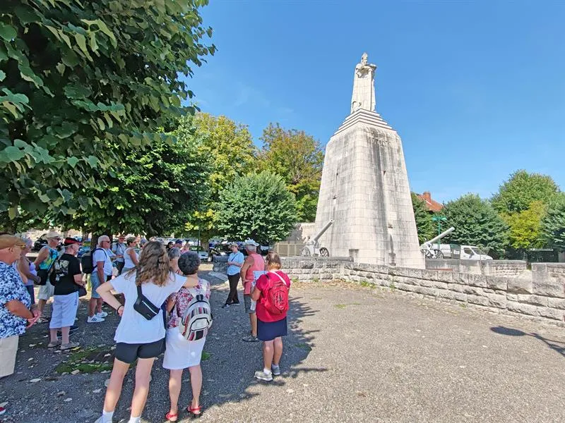Image qui illustre: Visite Guidée De Ville Haute à Verdun - 1
