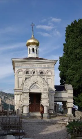 Image qui illustre: Cimetière Du Vieux-château