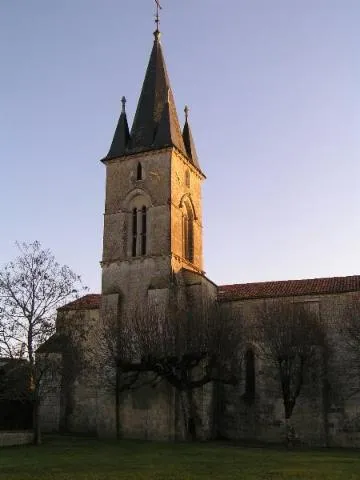 Image qui illustre: église Asnières-La-Giraud