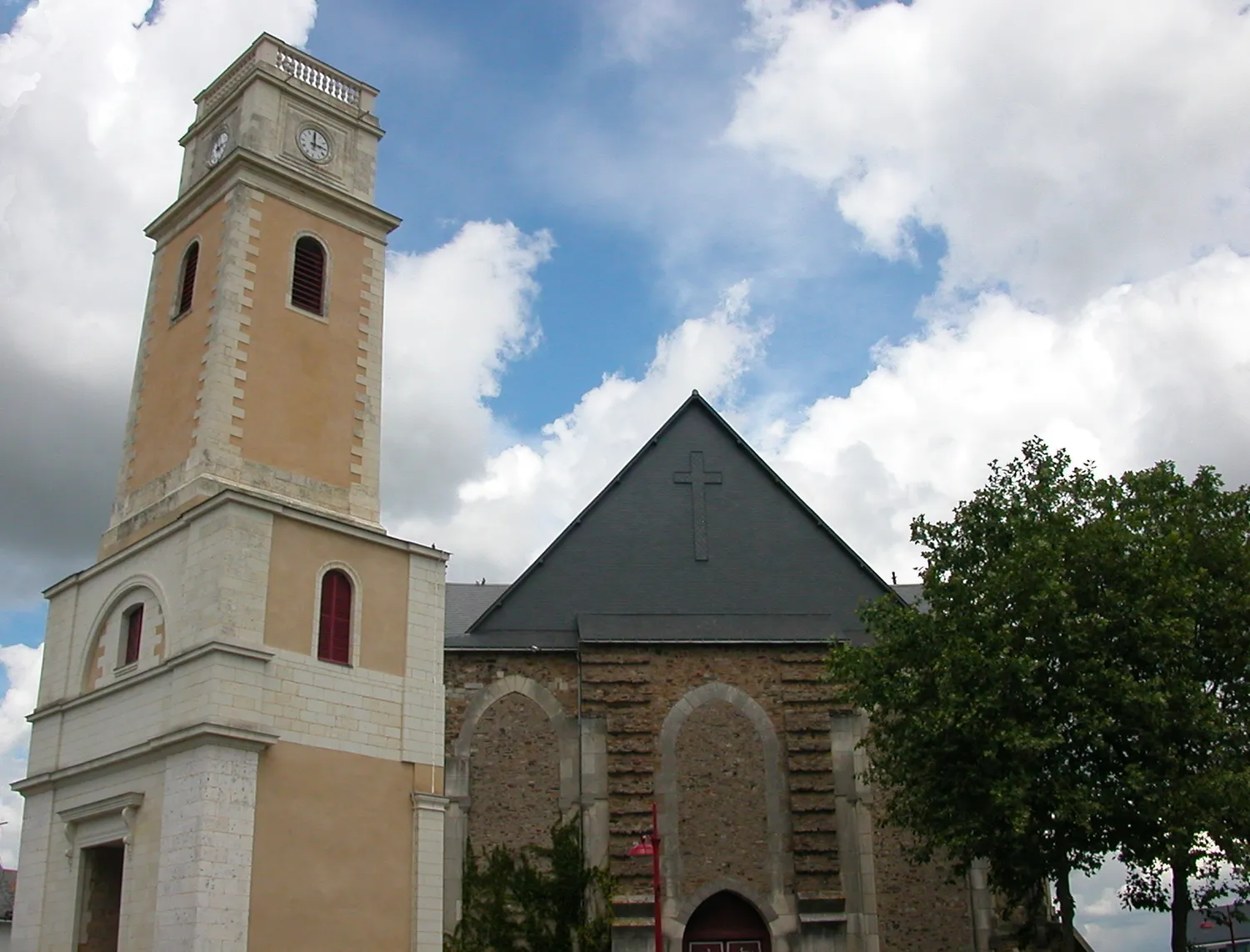 Image qui illustre: Eglise Saint Christophe à Nort-sur-Erdre - 0