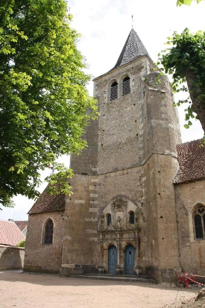 Image qui illustre: Église Saint-étienne