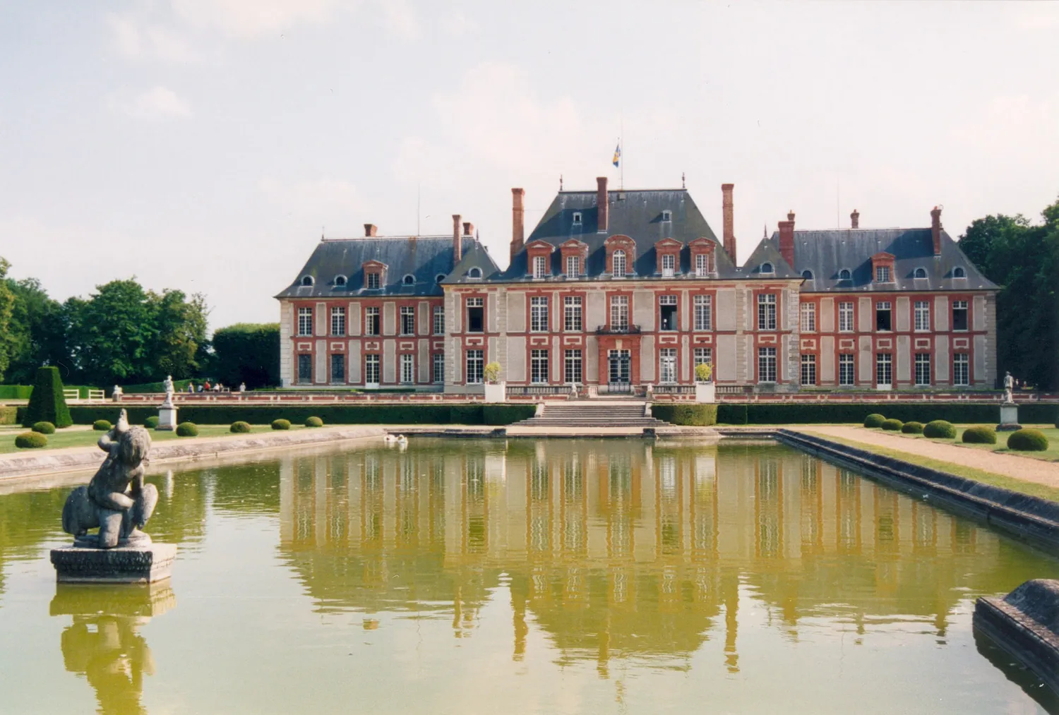 Image qui illustre: Château De Breteuil à Choisel - 0