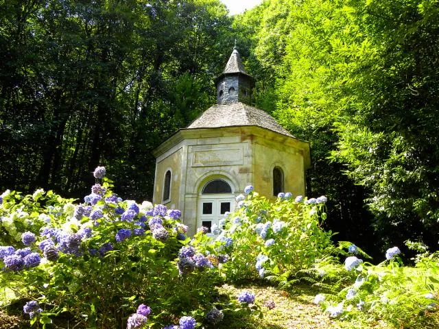 Image qui illustre: Parc Du Château De Nexon