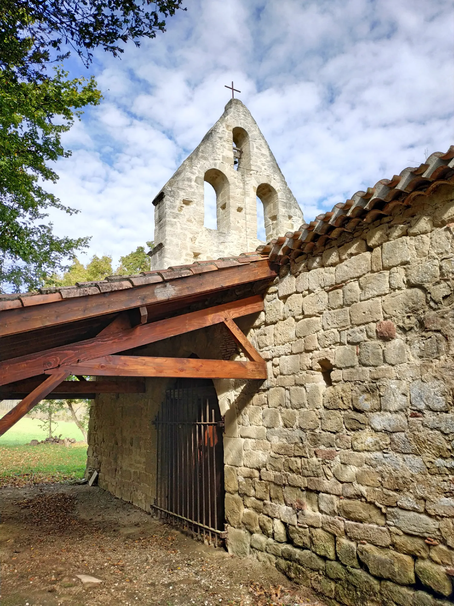 Image qui illustre: Chapelle De Noumerens à Auriac-sur-Vendinelle - 0