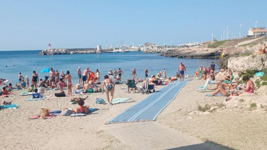 Image qui illustre: Plage De Carro