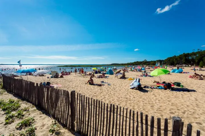 Image qui illustre: Plage Moutéou Pipiou