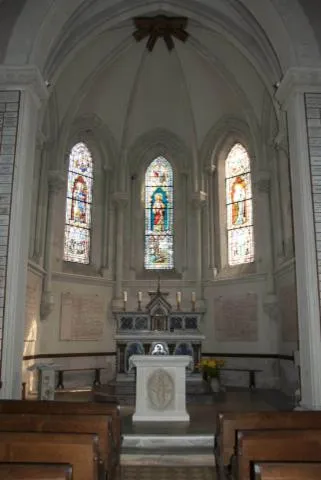 Image qui illustre: Chapelle St Louis du Champ des Martyrs - Les Martyrs de la réconciliation