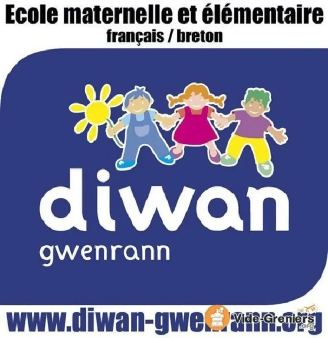 Image qui illustre: Vide-greniers par l'association Skol Diwan Gwenrann à Guérande - 0