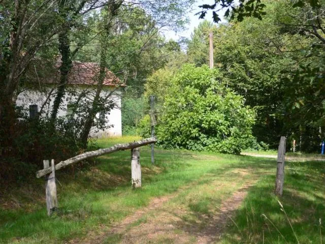 Image qui illustre: Sentier du Petit Poucet à Beaupouyet