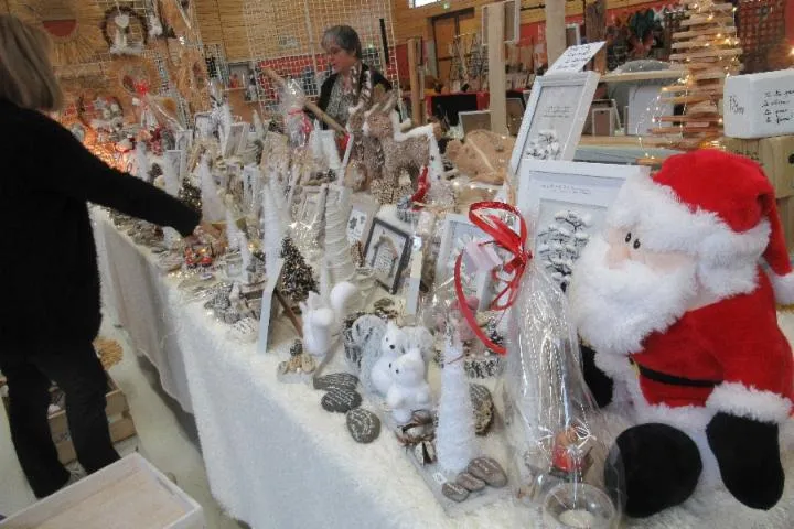 Image qui illustre: Marché De Noël "art Et Terroir" À La Bastide L'evêque