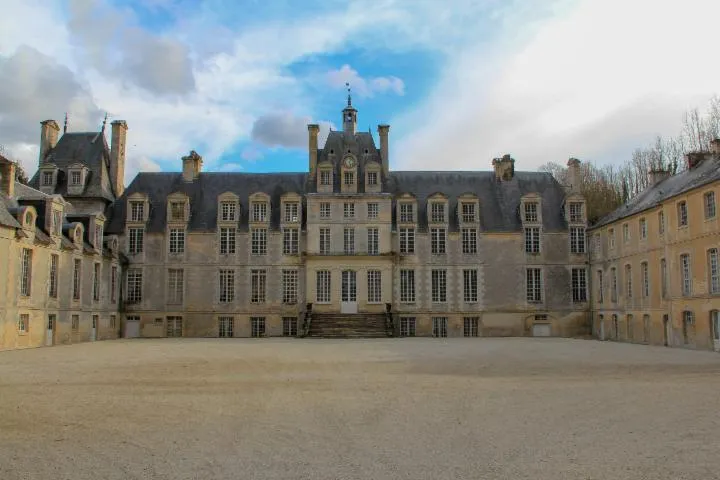 Image qui illustre: Jardins & Château De Lantheuil