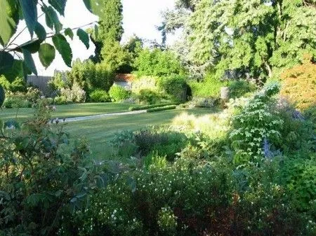 Image qui illustre: Les jardins d'Astrid à Limoges - 0