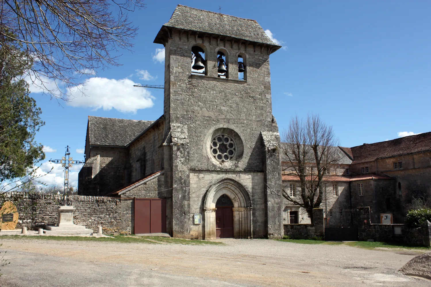 Image qui illustre: Prieuré Notre Dame De Laramiere à Laramière - 1