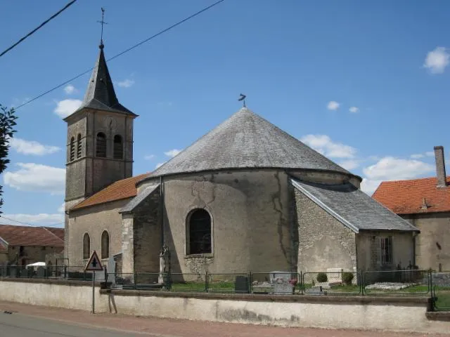 Image qui illustre: Eglise Saint-julien De Cusey