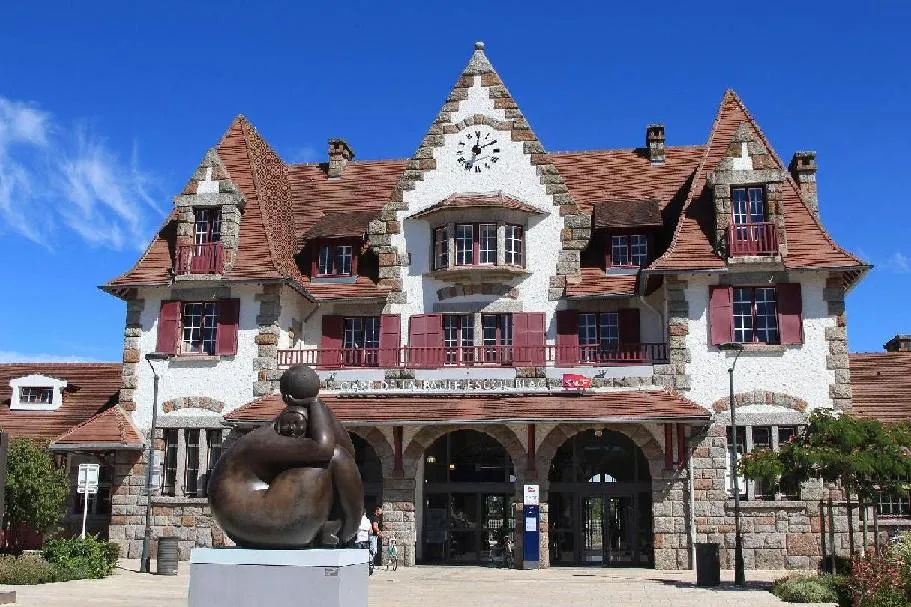 Image qui illustre: Gare de la Baule