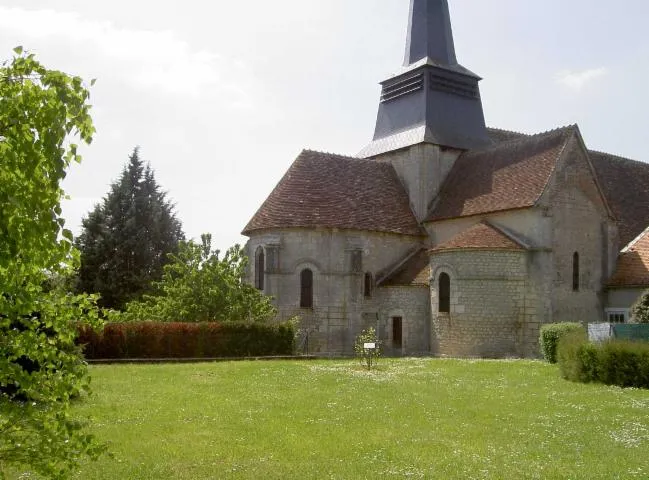 Image qui illustre: Eglise Saint-pierre