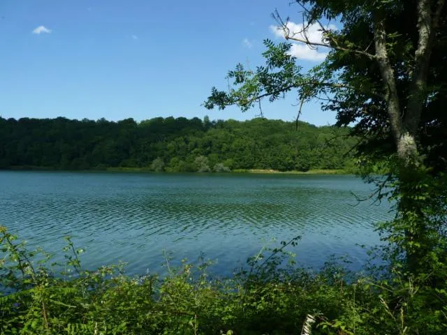 Image qui illustre: Lac Du Balaing