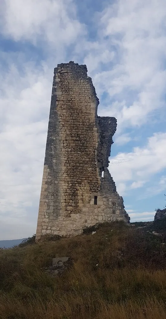 Image qui illustre: La Tour penchée à Soyons - 1