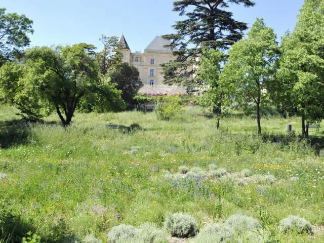 Image qui illustre: Parc Des 7 Collines - Château De La Buzine