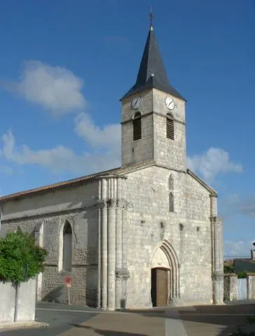 Image qui illustre: Église Saint-Étienne d'Arvert