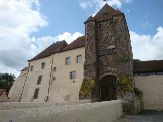 Image qui illustre: Château De Senonches - Forêt D’histoires