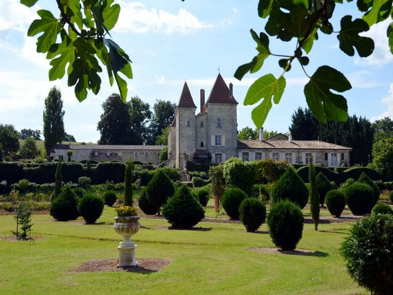 Image qui illustre: Château De Malvirade à Grézet-Cavagnan - 0