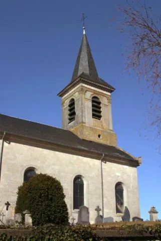 Image qui illustre: Église Saint-Martin de Vaux-la-Grande