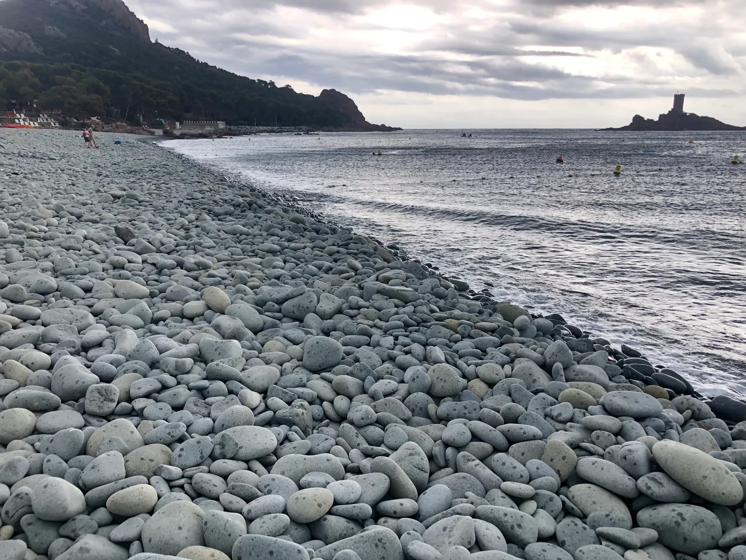 Image qui illustre: Le Dramont à Saint-Raphaël - 0