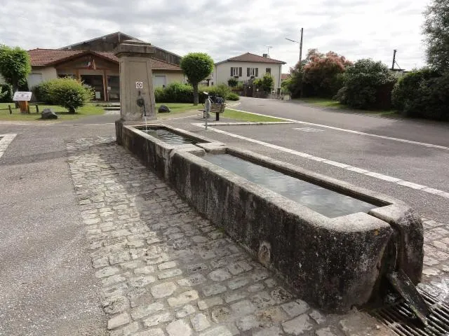 Image qui illustre: Fontaines à Manonviller
