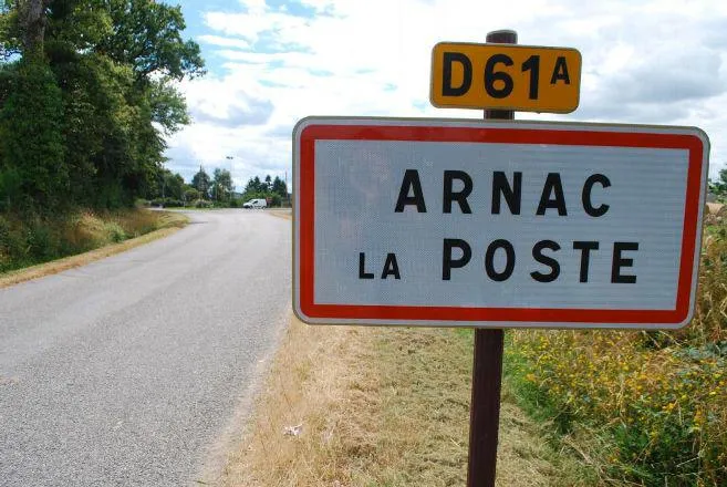 Image qui illustre: Arnac-la-Poste