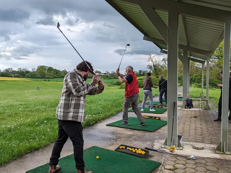 Image qui illustre: Initiation Au Golf D'avrainville à Avrainville - 0