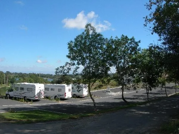 Image qui illustre: Aire De Camping-car Municipale De Baraqueville
