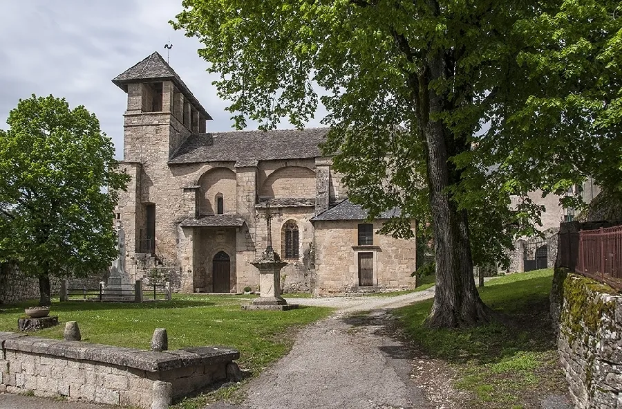 Image qui illustre: Visite libre de l'église Saint-Vincent à Palmas d'Aveyron - 0