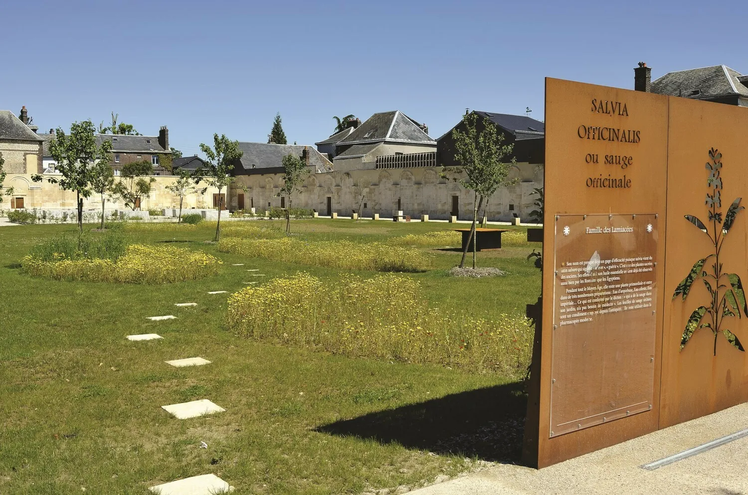 Image qui illustre: Visite libre de la chartreuse Saint-Julien et du jardin à Le Petit-Quevilly - 0