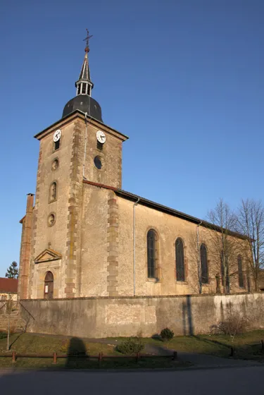 Image qui illustre: Église Saints-pierre-et-paul à Marainviller - 1