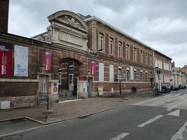 Image qui illustre: Exposition commentée Formations des maîtresses et des maîtres, d'hier à aujourd'hui