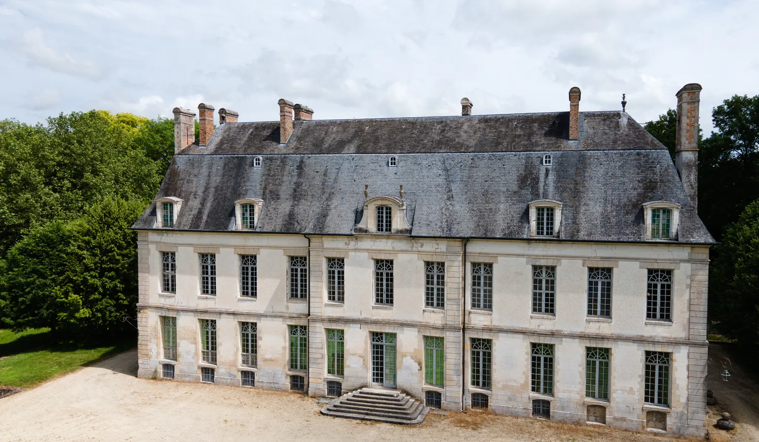 Image qui illustre: Château De Dampierre à Dampierre - 1