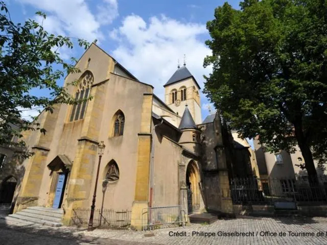 Image qui illustre: Église Saint-eucaire