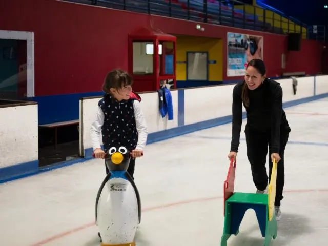 Image qui illustre: Espace De Liberté Du Grand Narbonne - Patinoire