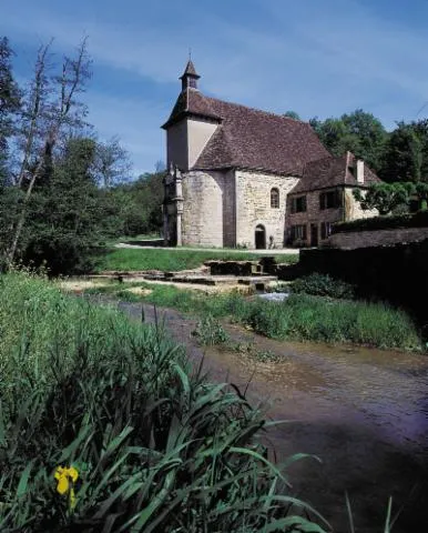Image qui illustre: Chapelle Notre Dame Des Neiges À Gourdon