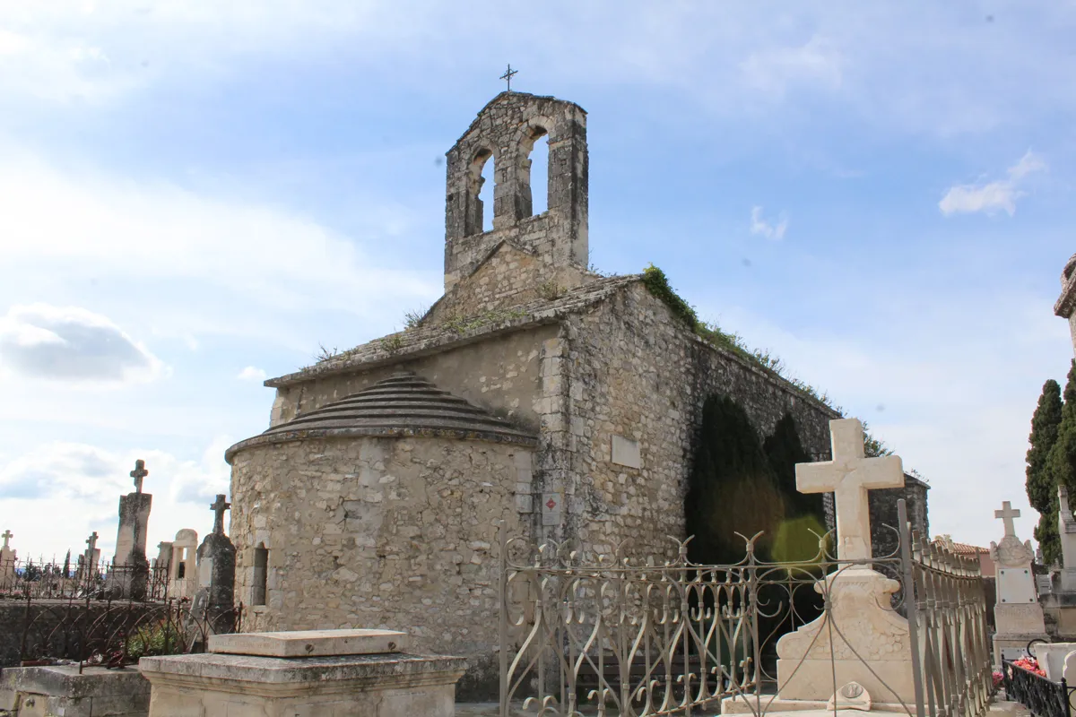 Image qui illustre: Chapelle Sainte Croix à Saint-Andiol - 1