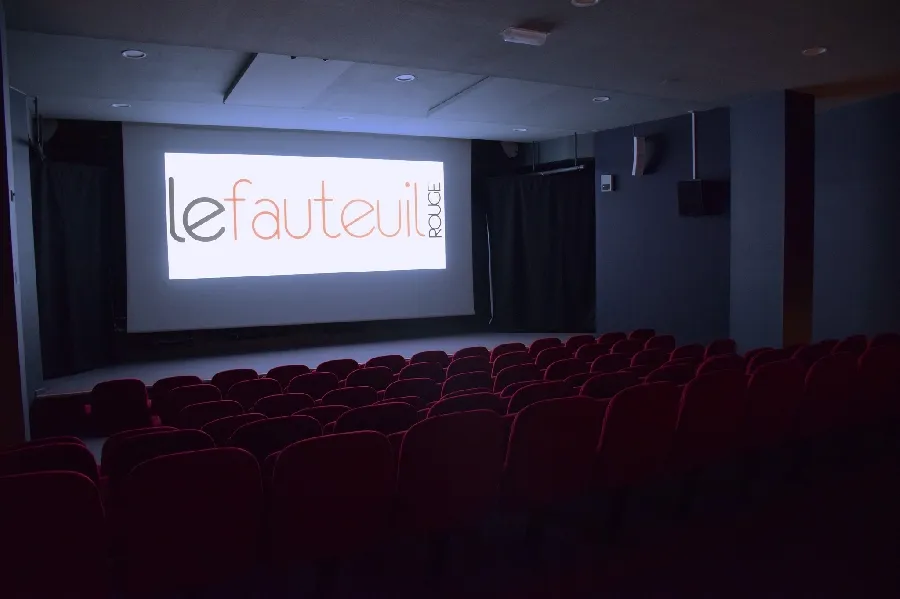 Image qui illustre: Cinéma Le Fauteuil Rouge à Baraqueville - 0