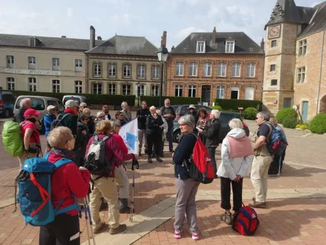 Image qui illustre: Circuit : marche culturelle de Saint-Evroult-Notre-Dame-du-Bois à Gacé sur le chemin du Mont-Saint-Michel, itinéraire culturel européen