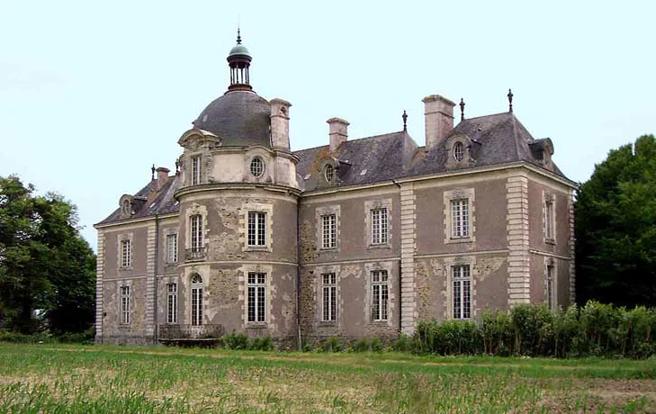 Image qui illustre: Le Château De Briord à Port-Saint-Père - 0
