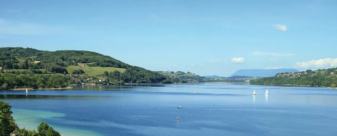 Image qui illustre: Lac de Paladru