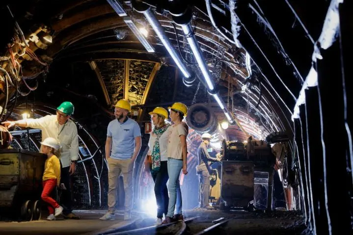 Image qui illustre: Plongez au cœur de la mine