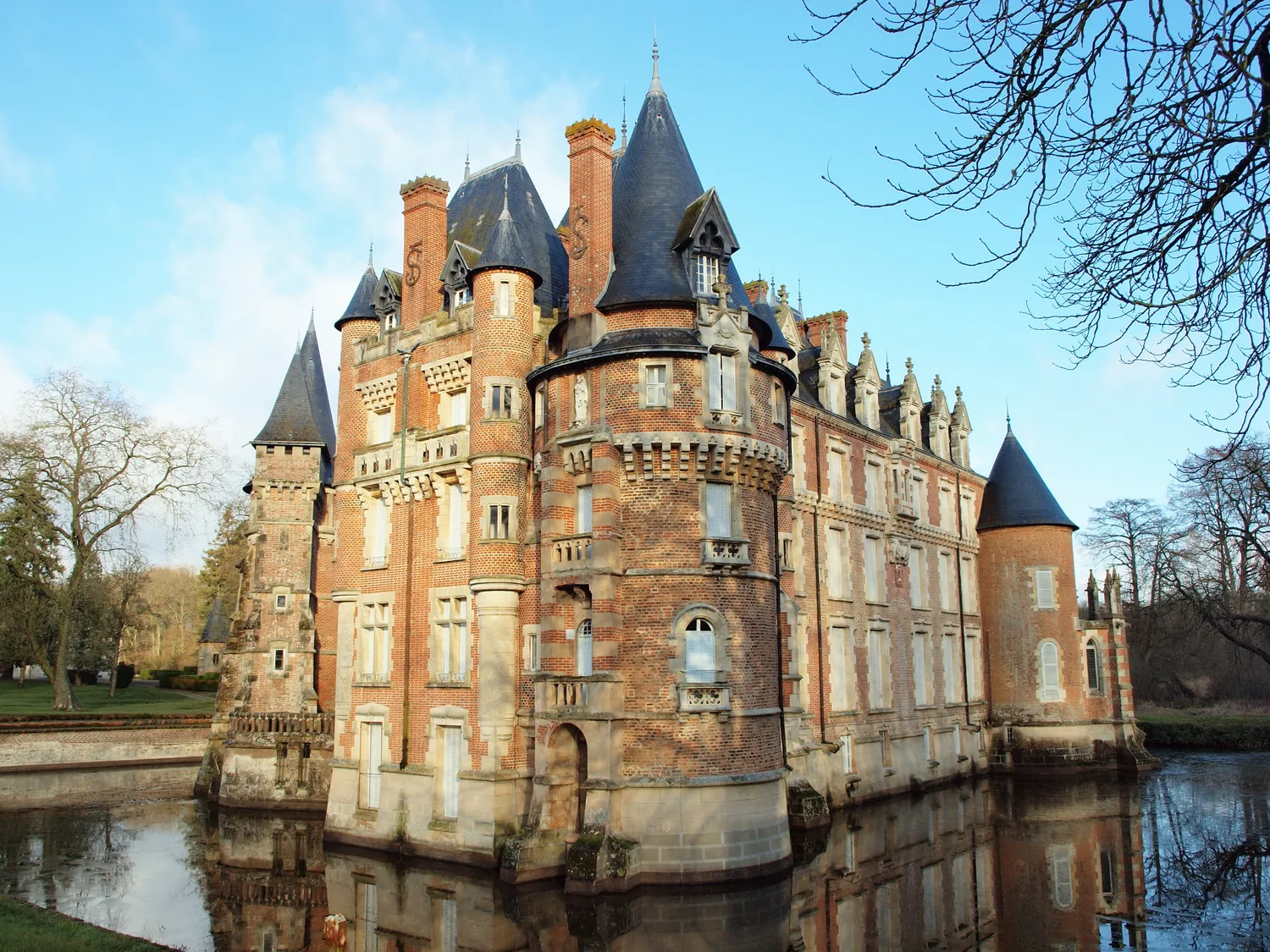 Image qui illustre: Château De Combreux à Combreux - 1