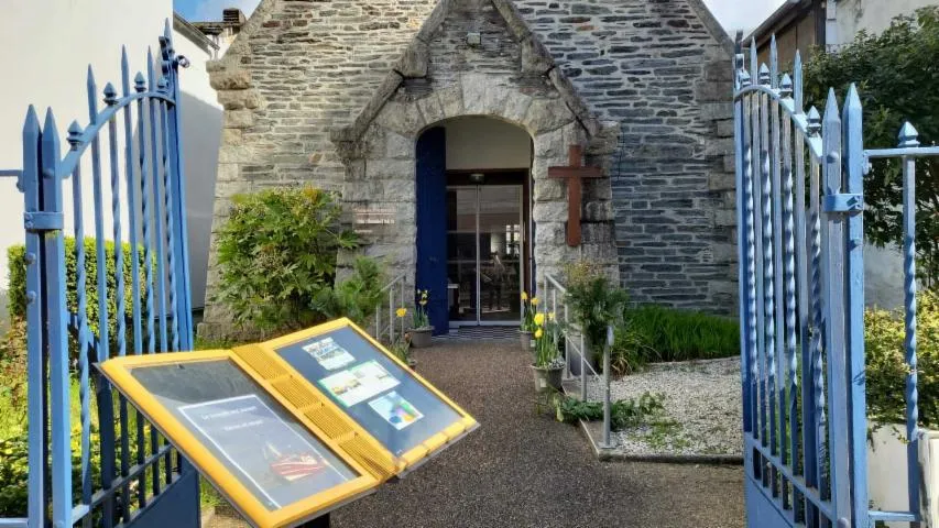 Image qui illustre: Visite libre du Temple protestant baptiste